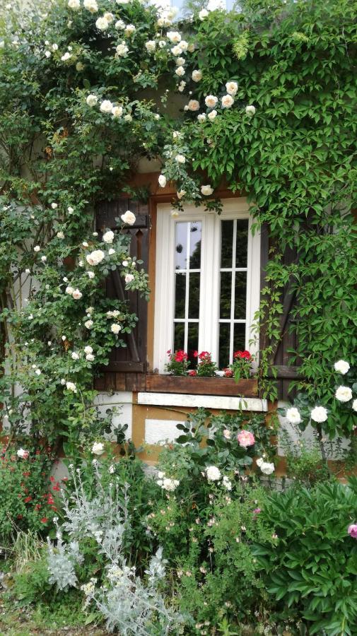 Bois-Jerome-Saint-Ouen Forest Farm المظهر الخارجي الصورة
