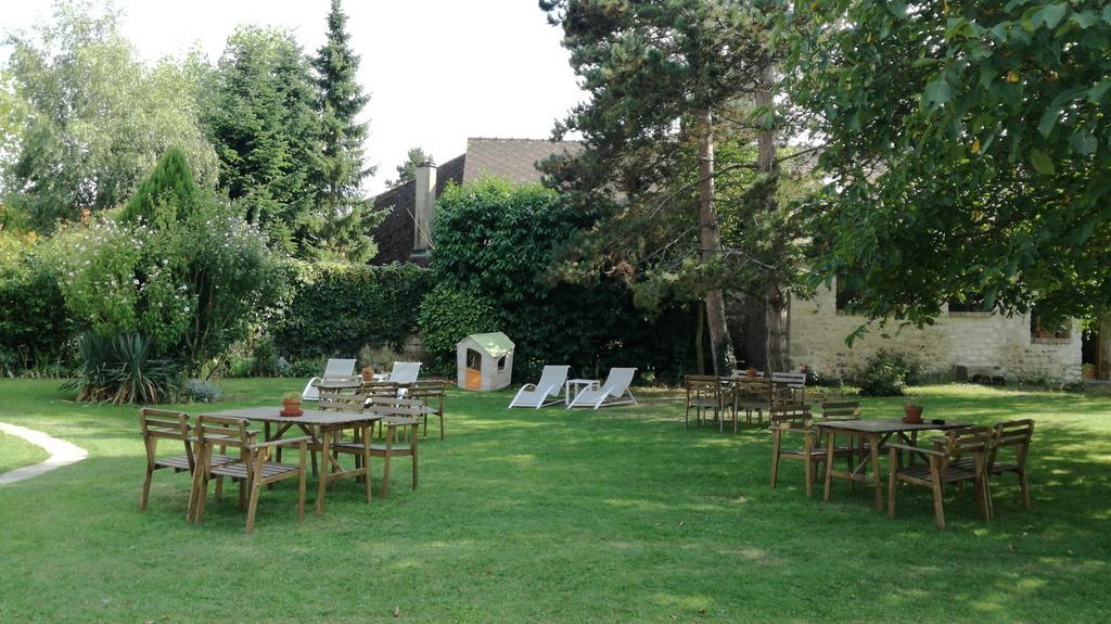Bois-Jerome-Saint-Ouen Forest Farm المظهر الخارجي الصورة